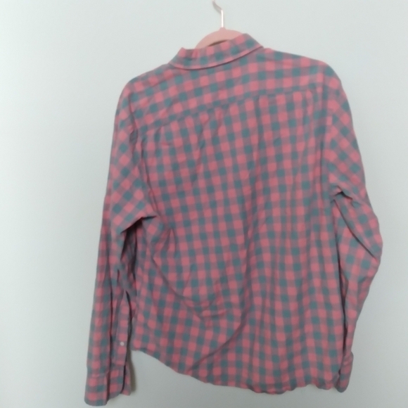 J. Crew 100% Cotton Pink and Blue Plaid Slim Fit Button Down Shirt Size Large - Picture 4 of 10
